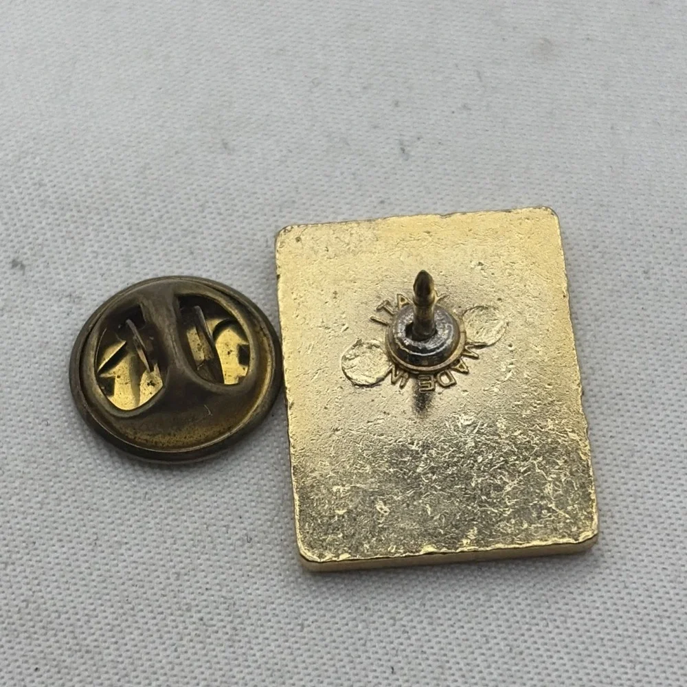 Vintage Italia Italy Country Outline Flag Lapel Hat Pin